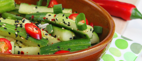 koreaanse komkommersalade, salade komkommer, japanse komkommersalade, zoetzure komkommer